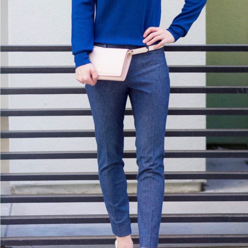 BANANA REPUBLIC SLOAN PANT in DARK CHAMBRAY